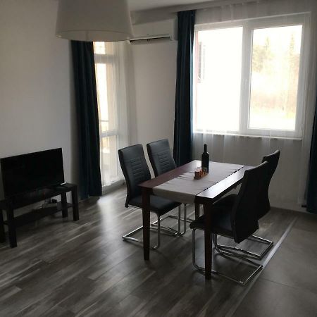 Apartvel Apartment 2 ヴェリングラード エクステリア 写真